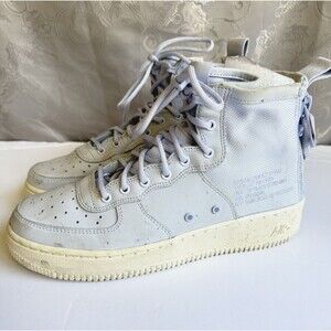 NIKE SF AF1 MID urban utility FTWR  Size 6Y / WOMEN 7.5 AIR FORCE 1 Sneaker mid